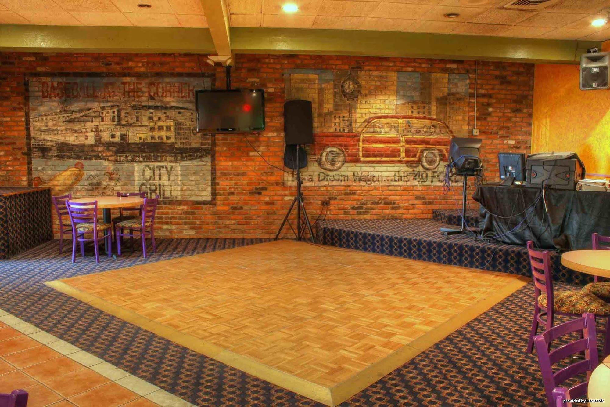 Western Hotel 3*